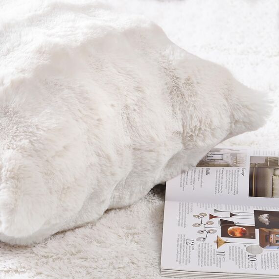 Madizz 2er Set Sanft Plüsch Kurze Wolle Samt Dekorativ Zierkissenbezüge Luxus Stil Kissenbezug für Sofa für Schlafzimmer Creme Weiß 30x50 cm