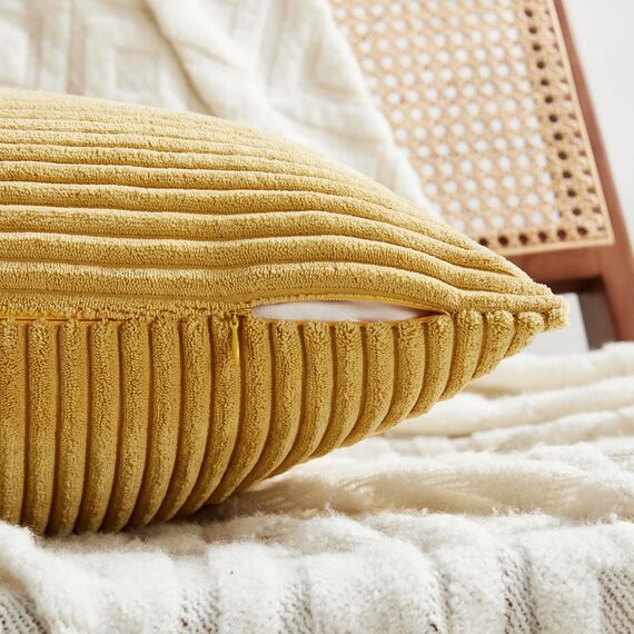FDTERN 2er Set Kurkuma Kordsamt Kissenbezug 35x35CM Weich Moderne Dekorative Kissenbezüge Kissenhülle Dekokissenbezug Sofakissen Dekokissen Boho Herbst Deko für Sofa Schlafzimmer Wohnzimmer Balkon