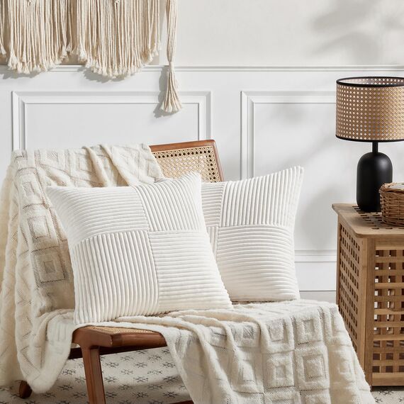 FDTERN 2er Set Creme Weiß Kordsamt Kissenbezug 30x30 Weich Dekorative Kissenbezüge Kissenhülle Dekokissenbezug Sofakissen Dekokissen Boho Deko für Sofa Schlafzimmer Wohnzimmer