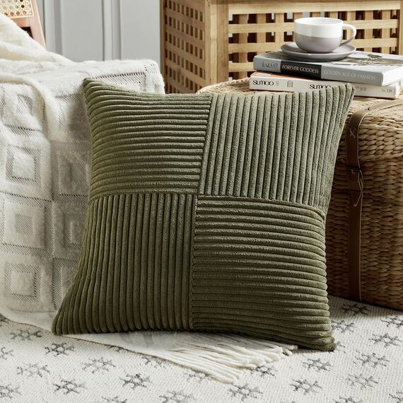 FDTERN 2er Set Olivgrün Kordsamt Kissenbezug 30x30 Weich Dekorative Kissenbezüge Kissenhülle Dekokissenbezug Sofakissen Dekokissen Boho Deko für Sofa Schlafzimmer Wohnzimmer
