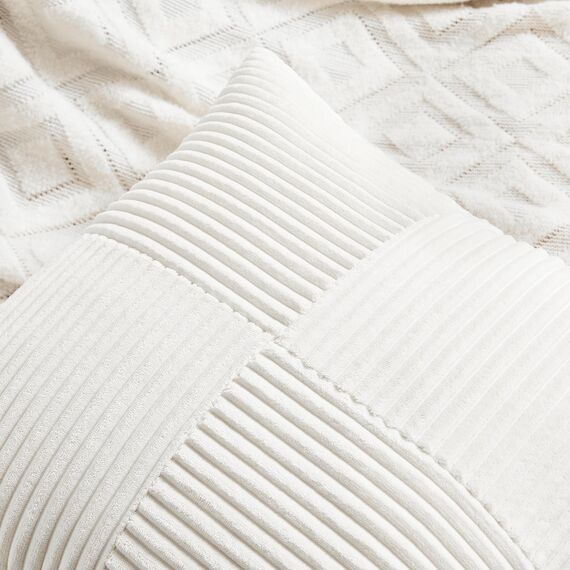 FDTERN 2er Set Creme Weiß Kordsamt Kissenbezug 45x45 Weich Dekorative Kissenbezüge Kissenhülle Dekokissenbezug Sofakissen Dekokissen Boho Deko für Sofa Schlafzimmer Wohnzimmer