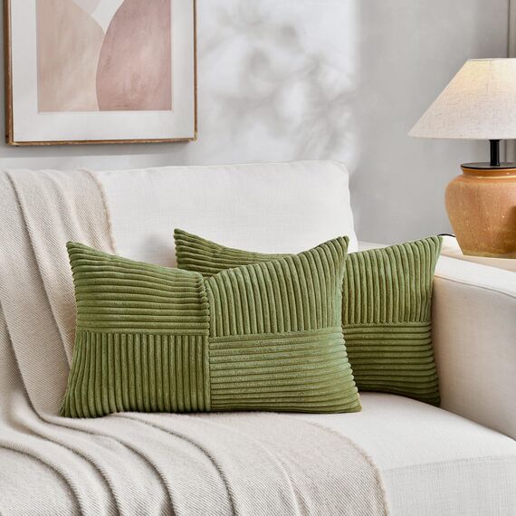 FDTERN 2er Set Grasgrün Kissenbezug 35x55 cm Weich Moderne Dekorative Kissenbezüge Kissenhülle Dekokissenbezug Sofakissen Dekokissen Boho Deko für Sofa Schlafzimmer Wohnzimmer Bett