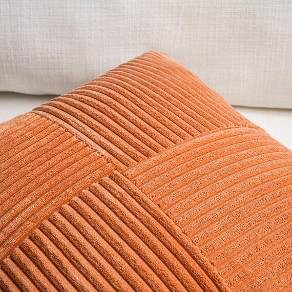 FDTERN 2er Set Orange Kordsamt Kissenbezug 60x60CM Weich Moderne Dekorative Kissenbezüge Kissenhülle Dekokissenbezug Sofakissen Dekokissen Boho Herbst Deko für Sofa Schlafzimmer Wohnzimmer Bett