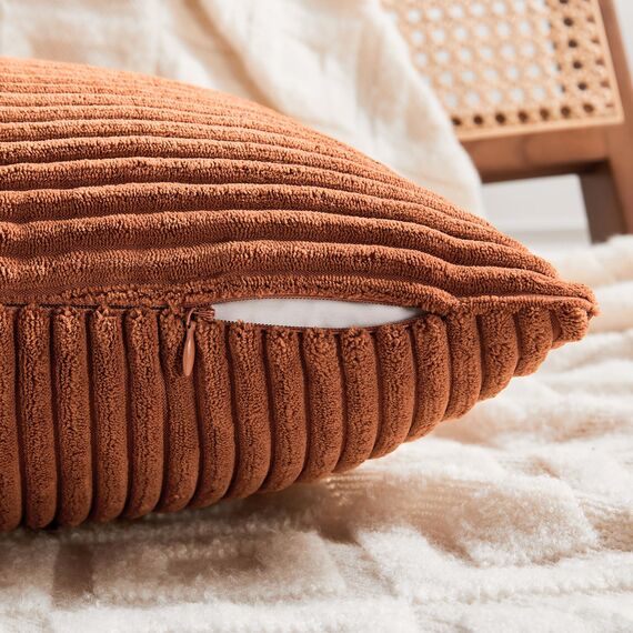 FDTERN 2er Set Rostrot Kordsamt Kissenbezug 30x50CM Weich Moderne Dekorative Kissenbezüge Kissenhülle Dekokissenbezug Sofakissen Dekokissen Boho Herbst Deko für Sofa Schlafzimmer Wohnzimmer Balkon