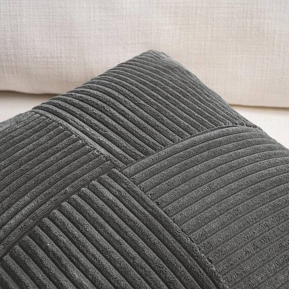 FDTERN 2er Set Dunkelgrau Kordsamt Kissenbezug 55x55CM Weich Moderne Dekorative Kissenbezüge Kissenhülle Dekokissenbezug Sofakissen Dekokissen Boho Deko für Sofa Schlafzimmer Wohnzimmer Bett