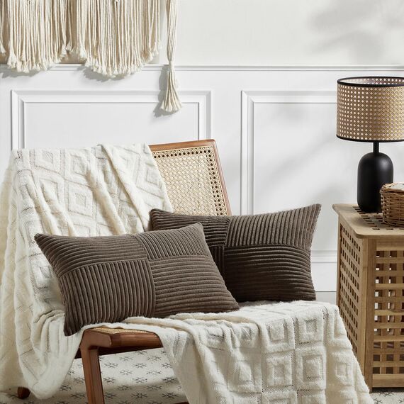 FDTERN 2er Set Dunkelbraun Kordsamt Kissenbezug 40x80CM Weich Moderne Dekorative Kissenbezüge Kissenhülle Dekokissenbezug Sofakissen Dekokissen Boho Deko für Sofa Schlafzimmer Wohnzimmer Bett