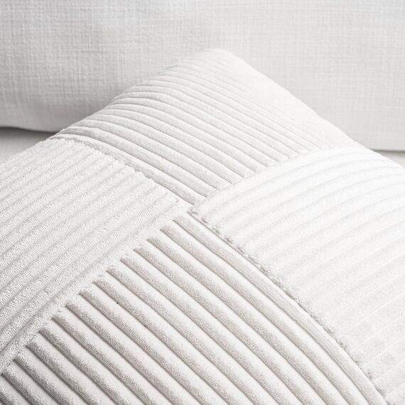 FDTERN 2er Set Reines Weiß Kissenbezug 80x80 cm Weich Moderne Dekorative Kissenbezüge Kissenhülle Dekokissenbezug Sofakissen Dekokissen Boho Deko für Sofa Schlafzimmer Wohnzimmer Bett