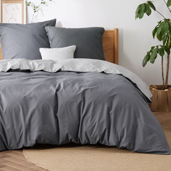 BEDSURE Bettwäsche 220x240 Anthrazit Grau - Baumwolle Bettwäsche-Sets 220 x 240 cm Wendebettwäsche 3teilig mit 2 Kissenbezüge 80x80 cm, Oeko-TEX Zweifarbiger Bettbezug mit Reißverschluss