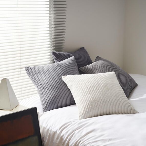 Topfinel Kissenbezug grau 40x40 4er Set Kordsamt Kissenbezüge Kissenhülle Dekokissenbezug sofakissen dekokissen deko für Sofa Schlafzimmer Wohnzimmer Balkon Kinder flauschig Farbverlauf, Gestreift