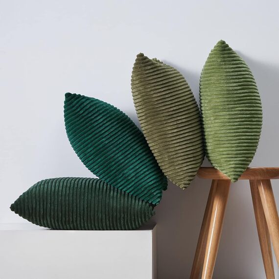 Topfinel Kissenbezug 60x60 cm Dunkelgrün 4er Set Kordsamt Kissenbezüge Kissenhülle Dekokissenbezug Sofakissen Dekokissen deko für Sofa Schlafzimmer Wohnzimmer Balkon Kinder flauschig Farbverlauf