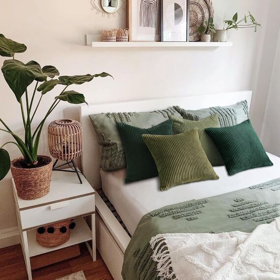 Topfinel Kissenbezug 40x40 Kissenbezüge Dunkelgrün 4er Set Kordsamt Kissenhülle Dekokissenbezug Sofakissen Dekokissen deko für Sofa Schlafzimmer Wohnzimmer Balkon Kinder lauschig Farbverlauf