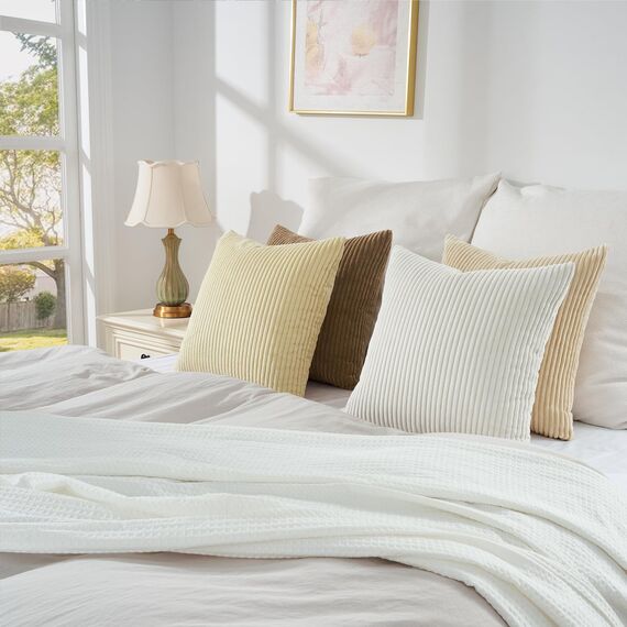 Topfinel Kissenbezug 45x45 cm Beige 4er Set Kordsamt Kissenbezüge Kissenhülle Dekokissenbezug Sofakissen Dekokissen Deko für Sofa Schlafzimmer Wohnzimmer Balkon Kinder Flauschig Farbverlauf