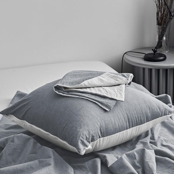 SOULFUL Kissenbezug 40x80 Baumwolle Dunkelgrau, Kissenbezüge 2 Teilig mit Reißverschluss, Ähnliche Textur wie Stone Washed Leinen, ÖkoTex Zertifiziert, Weich und Bequem