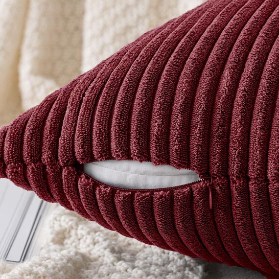 Slozzi 2er Set Kordsamt Kissenbezug WeinRot 50x50 Kissenbezüge Kissenhülle Sofakissen Dekokissenbezug Couchkissen Weich für Sofa Schlafzimmer Wohnzimmer Balkon