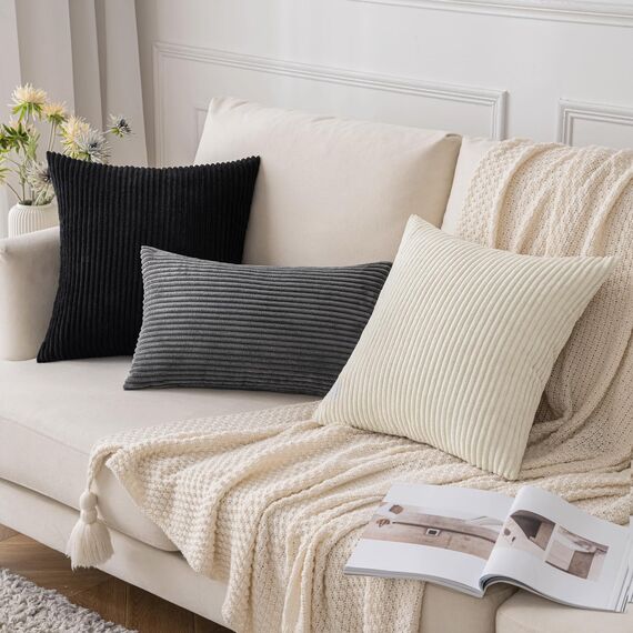 Slozzi 2er Set Kordsamt Kissenbezug Beige 50x50cm Kissenbezüge Kissenhülle Sofakissen Dekokissenbezug Couchkissen Weich für Sofa Schlafzimmer Wohnzimmer Balkon