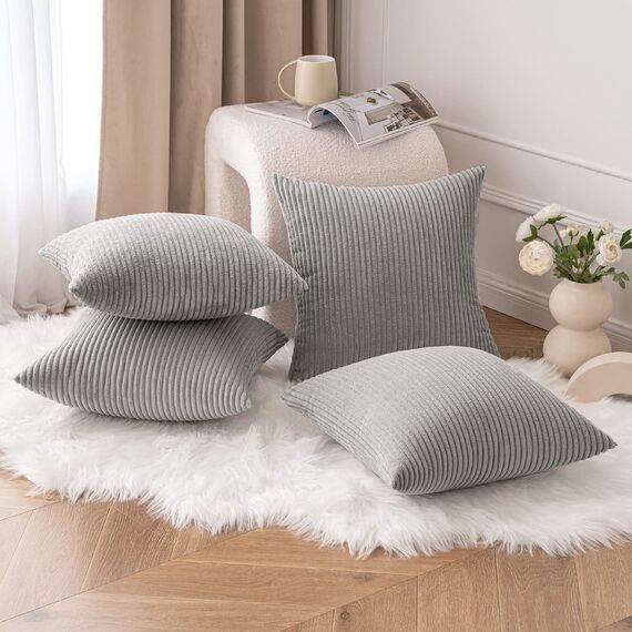 MIULEE 4er Set Kissenbezüge Kord Kissenhülle Dekorative Kissenbezug Sofakissen Couchkissen Dekokissen Zierkissenbezug Deko Kissenhülle mit Verstecktem Reißverschluss 45x45cm 18x18in Hellgrau