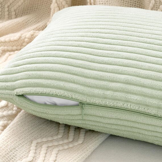 MIULEE Kordsamt Kissenbezug Weiche Kissenhülle Dekorative Sofakissen Quadratische Dekokissen Zierkissenbezug Gestreifte Kissenbezüge für Wohnzimmer 4 Stück 30x50cm Forest Green Series