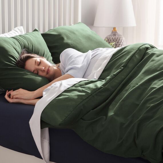 BEDSURE Bettwäsche 155x220 3teilig Grauolivgrün - 1 Bettbezug 155x220 cm + 2 Kissenbezüge 80X80 cm, ÖKO-TEX Bettwäsche-Sets Grün Polyester Mikrofaser mit Reißverschluss