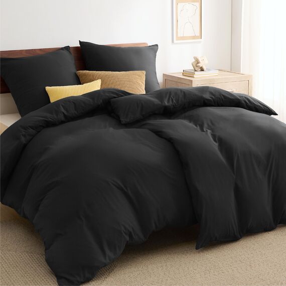 BEDSURE Bettwäsche 135x200 4teilig Schwarz - 2 Bettbezüge 135x200 cm + 2 Kissenbezüge 80X80 cm, ÖKO-TEX Bettwäsche-Sets Schwarz Polyester Mikrofaser mit Reißverschluss