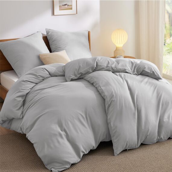 BEDSURE Bettwäsche 135x200 4teilig Silbergrau - 2 Bettbezüge 135x200 cm + 2 Kissenbezüge 80X80 cm, ÖKO-TEX Bettwäsche-Sets Grau Polyester Mikrofaser mit Reißverschluss