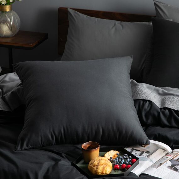 BEDSURE Bettwäsche 135x200 2teilig Schwarz - 1 Bettbezug 135x200 cm + 1 Kissenbezug 80X80 cm, ÖKO-TEX Bettwäsche-Sets Schwarz Polyester Mikrofaser mit Reißverschluss