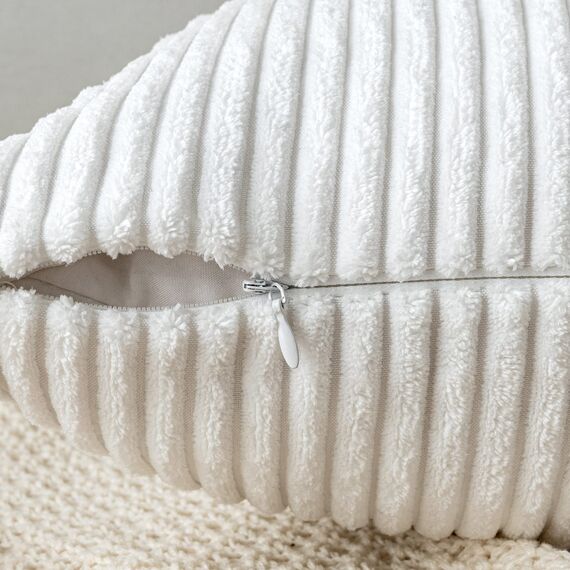 EMEMA Kissenbezug 50x50 cm Weihnachten Kordsamt Kissenbezüge Dekokissen Sofakissen Cord Kissenhülle Zierkissenbezug Kord Dekorative Weiche für Sofa Wohnzimmer Schlafzimmer 2er Set Reines Weiß