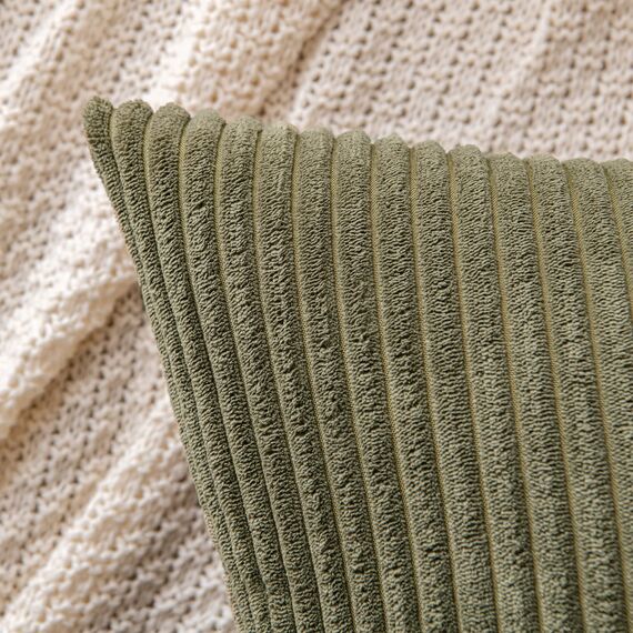 EMEMA Kissenbezug 45x45 cm Kordsamt Kissenbezüge Dekokissen Sofakissen Cord Kissenhülle Zierkissenbezug Kord Dekorative Weiche für Sofa Wohnzimmer Schlafzimmer 2er Set Olivgrün