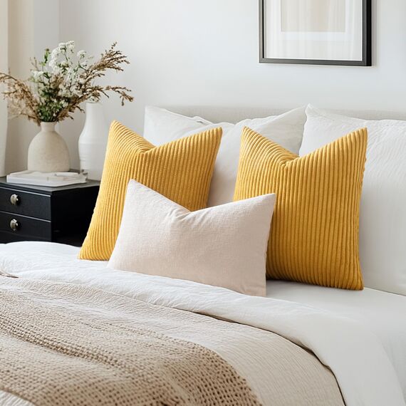 MIULEE 2er Set Kissenbezüge Kord Kissenhülle Dekorative Kissenbezug Sofakissen Couchkissen Dekokissen Zierkissenbezug Kuschelkissen für Sofa Schlafzimmer Wohnzimmer 40x40 cm Senfgelb