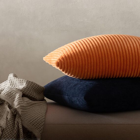 MIULEE 2er Set Kissenbezüge Kord Kissenhülle Dekorative Kissenbezug Sofakissen Couchkissen Dekokissen Zierkissenbezug Deko Kissenhülle mit Verstecktem Reißverschluss 45x45 cm Orange