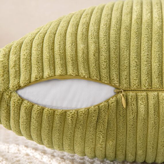 EMEMA Kissenbezug 50x50 cm Kordsamt Kissenbezüge Dekokissen Sofakissen Cord Kissenhülle Zierkissenbezug Kord Dekorative Weiche für Sofa Wohnzimmer Schlafzimmer 2er Set Grasgrün