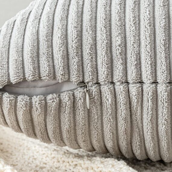 EMEMA Kissenbezug 45x45 cm Kordsamt Kissenbezüge Dekokissen Sofakissen Cord Kissenhülle Zierkissenbezug Kord Dekorative Weiche für Sofa Wohnzimmer Schlafzimmer 2er Set Hellgrau