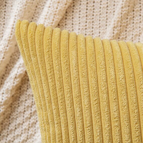 EMEMA Kissenbezug 50x50 cm Herbst Kordsamt Kissenbezüge Dekokissen Sofakissen Cord Kissenhülle Zierkissenbezug Kord Dekorative Weiche für Sofa Wohnzimmer Schlafzimmer 2er Set Strohgelb