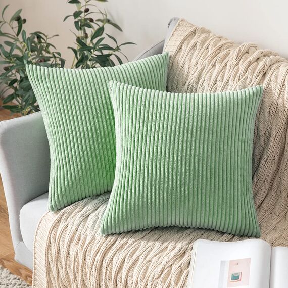 MIULEE 2er Set Kissenbezüge Kordsamt Kissenbezug Zierkissenbezug Dekokissen Sofakissen Kord Kissenhülle Dekorative Zierkissenbezüge Kissen für Sofa Sessel Zuhause Schlafzimmer 40x40 cm Bohnengrün