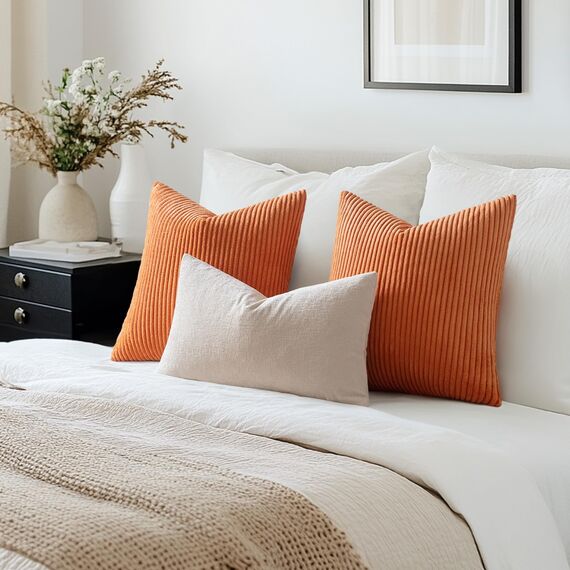 MIULEE 2er Set Kissenbezüge Kord Kissenhülle Dekorative Kissenbezug Sofakissen Couchkissen Dekokissen Zierkissenbezug Deko Kissenhülle mit Verstecktem Reißverschluss 40x40cm 16x16in Karamell