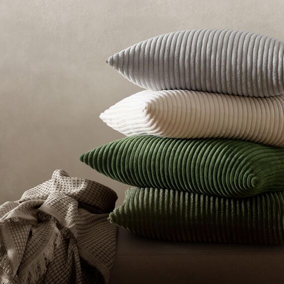 MIULEE 2er Set Kissenbezüge Kordsamt Kissenbezug Zierkissenbezug Dekokissen Sofakissen Kord Kissenhülle Dekorative Zierkissenbezüge Kissen für Sofa Sessel Zuhause Schlafzimmer 50x50cm Matcha Grün