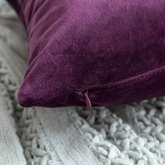 MIULEE 2er Set Kissenbezug Kissenhülle Dekorative Dekokissen Sofakissen Quadrat Wurfkissenbezug mit Verstecktem Reißverschluss Sofa Schlafzimmer 24x24 Zoll 60x60 cm Aubergine Lila