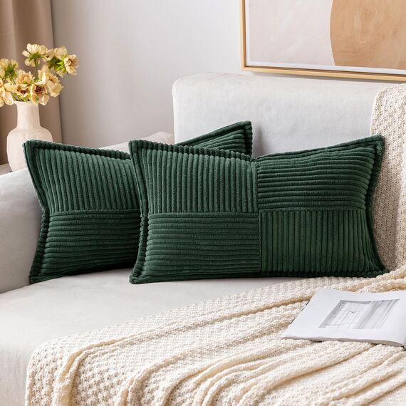 MIULEE 2er Set Kordsamt Kissenbezüge Samtkissen Weich Dekokissen Dekorativ Kissenbezug Modern Kissenhülle Sofakissen Zierkissen Couchkissen für Wohnzimmer Schlafzimmer Dunkelgrün 30x50 cm