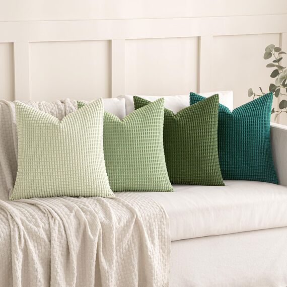 MIULEE 4er Set Kissenbezug Kissen Dekorative Kissenbezüge Kordsamt Sofakissen Dekokissen Couchkissen Deko Bezug für Sofa Couch Wohnzimmer Schlafzimmer Büro 45x45 cm Waldgrün Serie