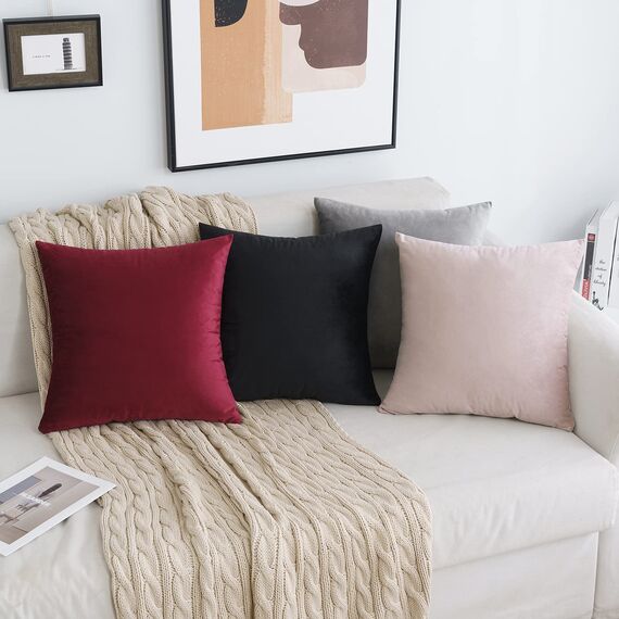 MIULEE Samt Kissenbezug 40x40 cm Kissenhülle Schwarz 4er Set Sofakissen Samtkissen Dekorative Dekokissen Couchkissen Zierkissen Deko Bezug Sofakissenbezug für Wohnzimmer Schlafzimmer Büro