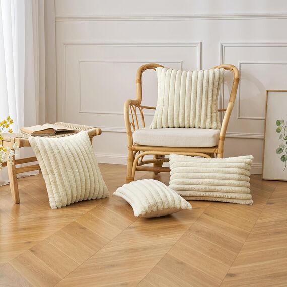 MIULEE Plüsch Kissenbezug 60x60 Deko Flauschige Kissenbezüge Kunstpelz Fell Sofakissen Flauschig Dekokissen Kissenhülle für Wohnzimmer Schlafzimmer Sofa Kuschelkissen Beige 2er Set
