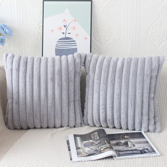 NIULAA Silber Grau Kissenbezug 50x50 2er Set Flauschig Plüsch Deko Kissenbezüge Weich Gestreift Pelz Kissenhülle Dekokissen Sofakissenbezug Luxus Sofakissen Zierkissenbezüge Wohnzimmer Sofa