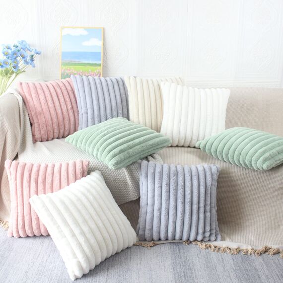 NIULAA Silber Grau Kissenbezug 50x50 2er Set Flauschig Plüsch Deko Kissenbezüge Weich Gestreift Pelz Kissenhülle Dekokissen Sofakissenbezug Luxus Sofakissen Zierkissenbezüge Wohnzimmer Sofa
