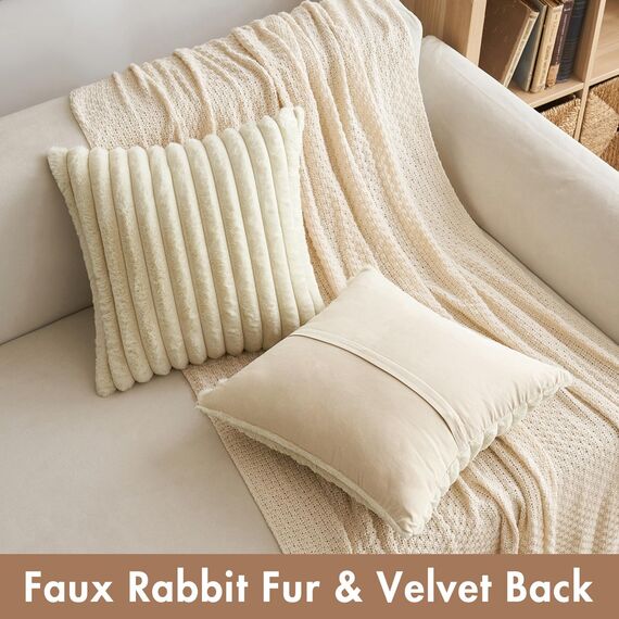 MIULEE Plüsch Kissenbezug 50x50 Weihnachten Deko Flauschige Kissenbezüge Kunstpelz Fell Sofakissen Flauschig Dekokissen Kissenhülle für Wohnzimmer Schlafzimmer Sofa Kuschelkissen Beige 2er Set