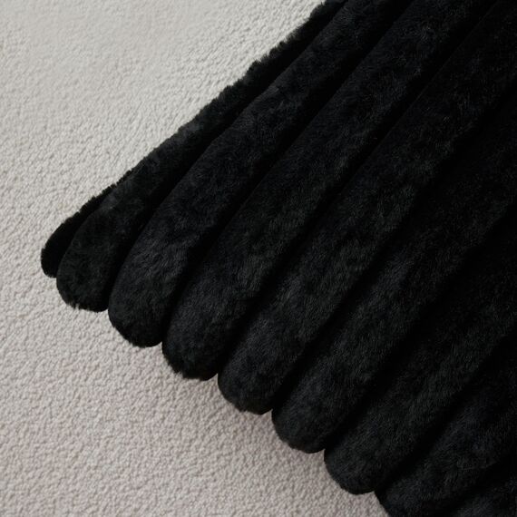 MIULEE Plüsch Kissenbezug 45x45 Deko Flauschige Kissenbezüge Kunstpelz Fell Sofakissen Flauschig Dekokissen Kissenhülle für Wohnzimmer Schlafzimmer Sofa Kuschelkissen Schwarz 2er Set