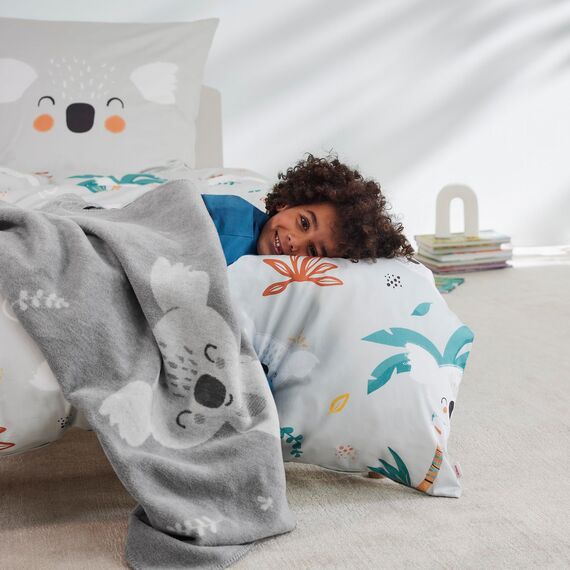 s.Oliver Kinderbettwäsche Koala 135 x 200 cm - 100% Baumwolle, Reißverschluss, anschmiegsam, weich & waschbar, Mako Satinbettwäsche Koalabär grau