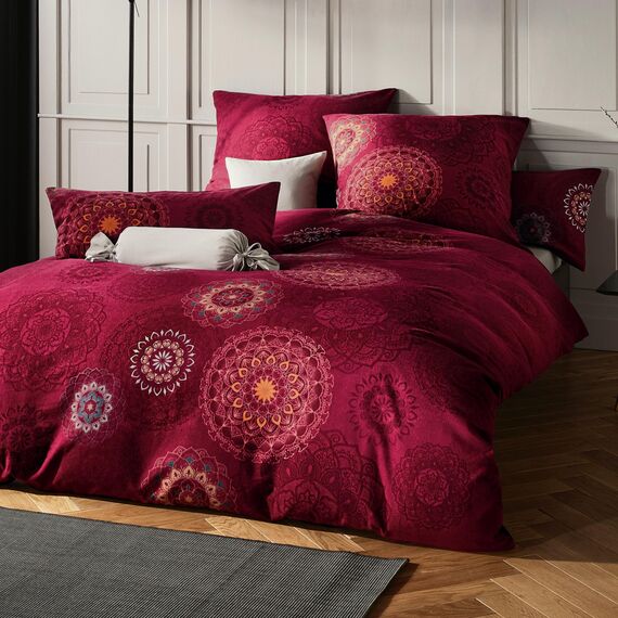Erwin Müller Bettwäsche, Bettgarnitur Flanell - Mandala - mollig warm, temperaturregulierend, mit praktischem Reißverschluss - Bordeaux Größe 40x80 cm / 200x200 cm