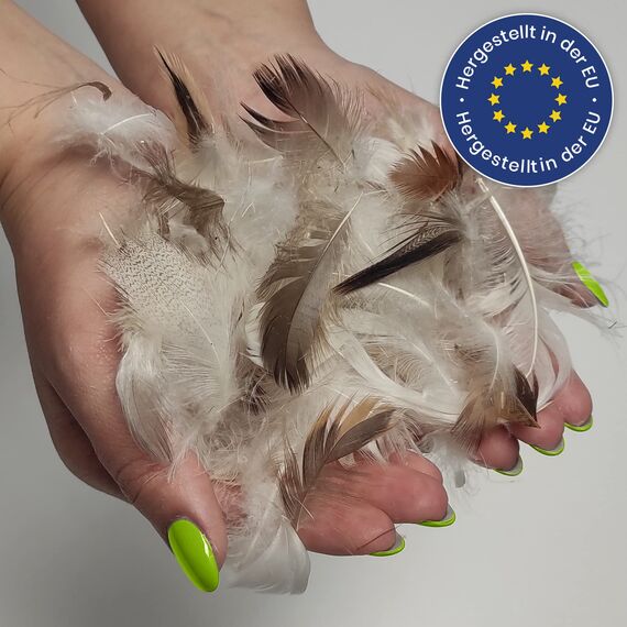 wometo Kissenbezug Kissenhülle 40x40 Hirsch rot mit Federkissen Füllung OekoTex - Reißverschluss Landhaus-Stil Dekokissen Zierkissen Sofakissen Stick kariert Heller Hintergrund