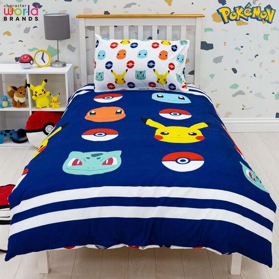 Pokemon Offiziell Lizenziertes Einzelbett-Bettbezug-Set für Kinder, Pikachu-Abzeichen-Design, wendbar, zweiseitig, Bettwäsche mit passendem Kissenbezug, Character World Brands Einzelbett-Set