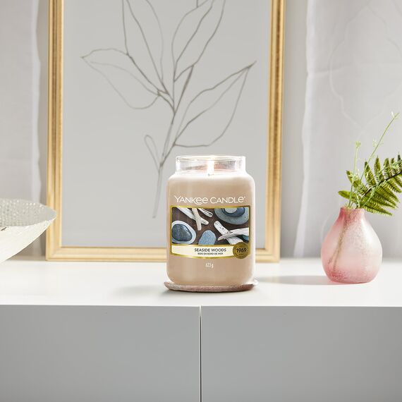 Yankee Candle Duftkerze im Glas (groß) | Seaside Woods | Brenndauer bis zu 150 Stunden | Perfekte Geschenke für Frauen