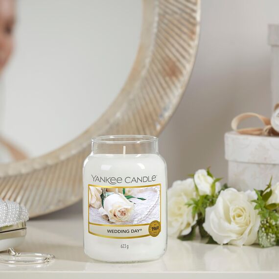 Yankee Candle Duftkerze im Glas (groß) | Wedding Day | Brenndauer bis zu 150 Stunden